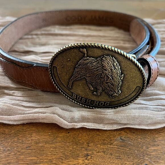 Cody James Brown Leather Belt with Brush Hog Brass Buckle - size 28 - Picture 1 of 7